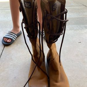 UGG Shoes - Ugg Elsa Chestnut Boots UGG Shoes - Ugg Elsa Chestnut Boots